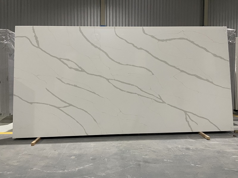 Calacatta White Jumbo Quartz Slab