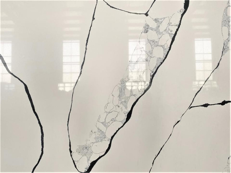 Calacatta Jubilee Quartz Slab