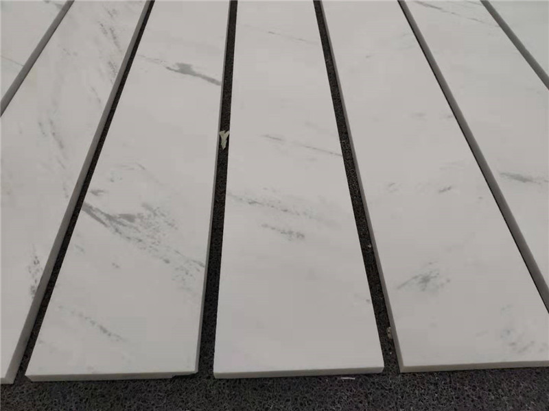 white sivec marble tiles