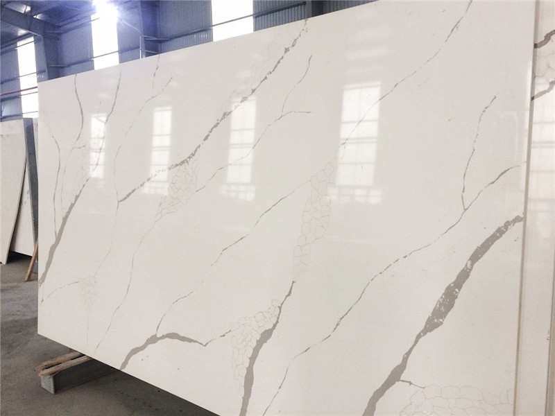 Calacatta Quartz Slab