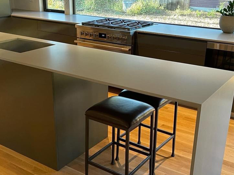 Sleek Concrete Worktop