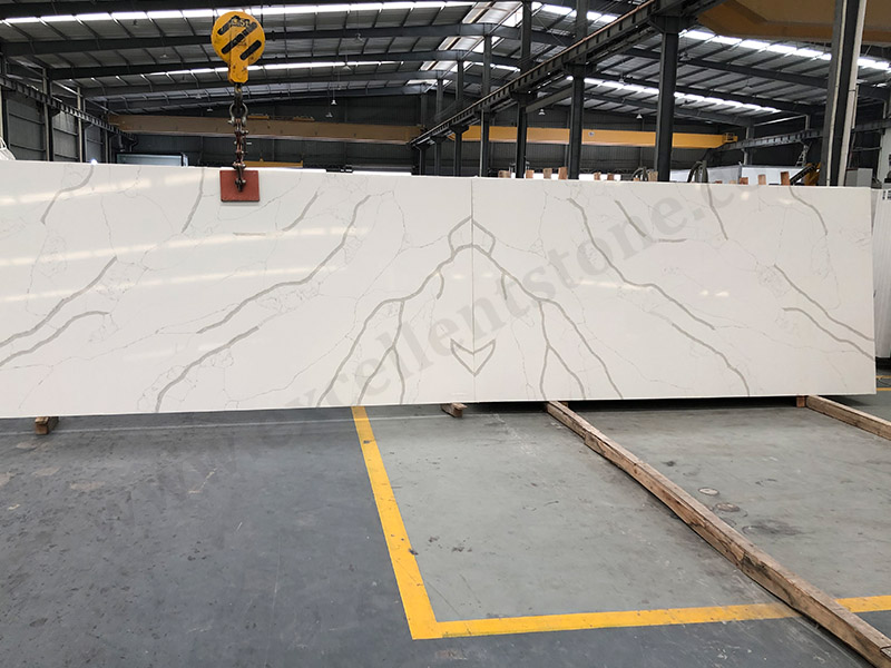 Jumbo Quartz Slabs