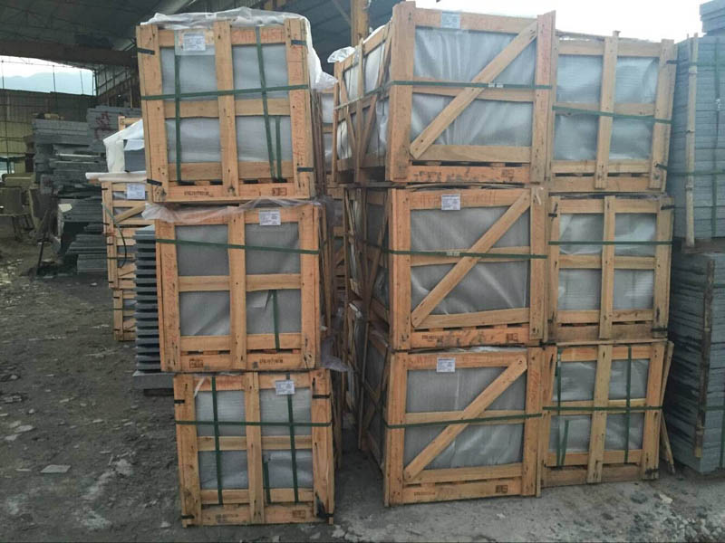 Granite Tiles Packing