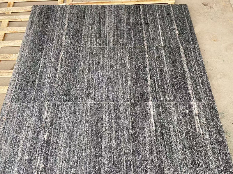 Nero Santiago Granite Vein Cut