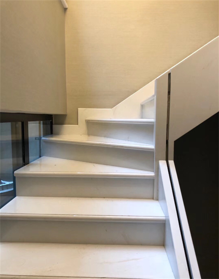 Ariston White Marble Stairs