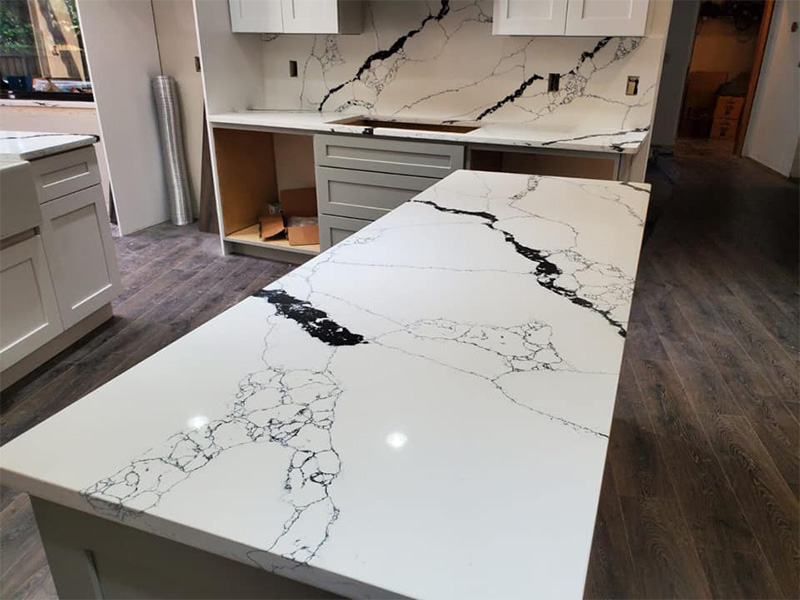 Calacatta Jubilee Quartz Countertop