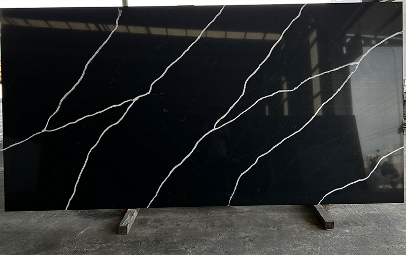 Calacatta Black Thunder Quartz Slab