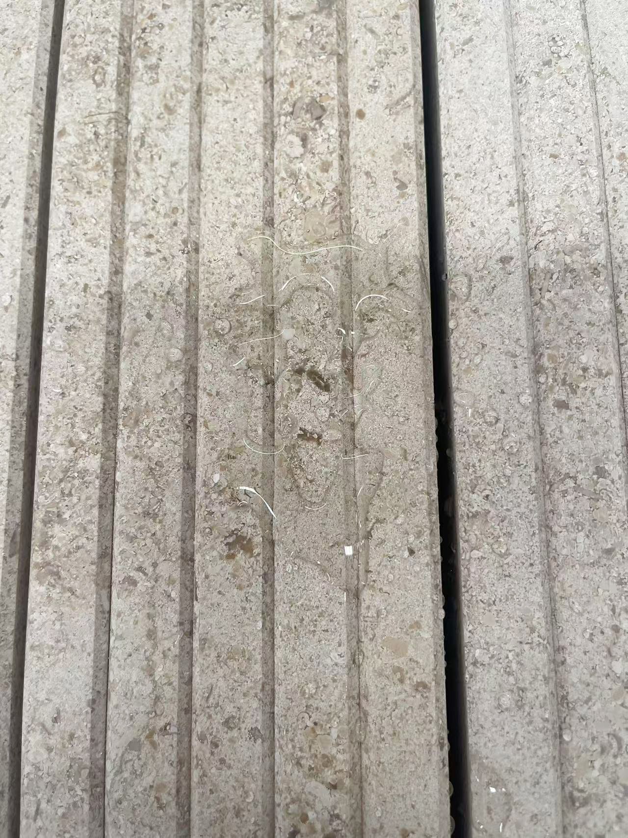 moca cream limestone