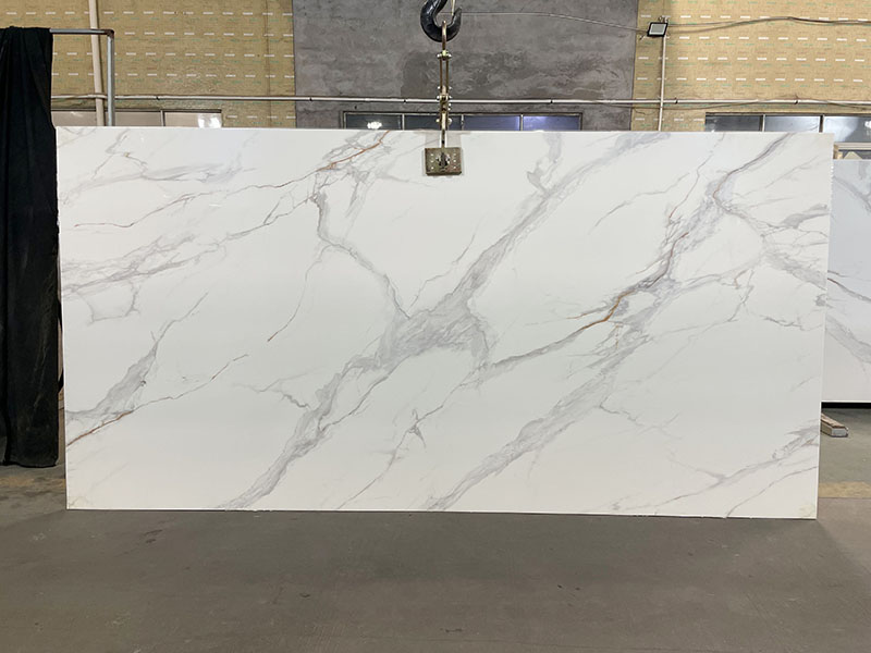 Calacatta Oro Look Quartz