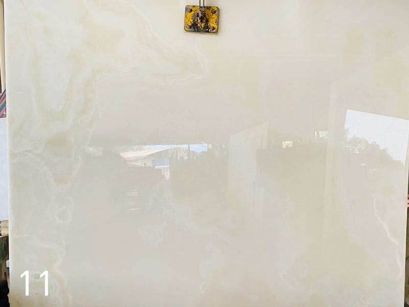 Glacier White Onyx