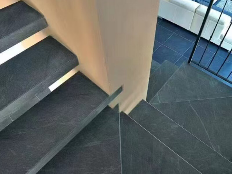Pietra Del Cardoso Flooring