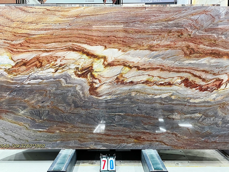 Bookmatched Quartzite for Feature Walls Bookmatched Quartzite for Feature Walls