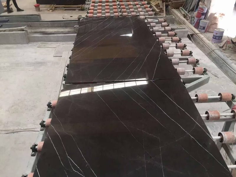 Pietra Grey Marble continuous vein layout Pietra Grey Marble continuous vein layout