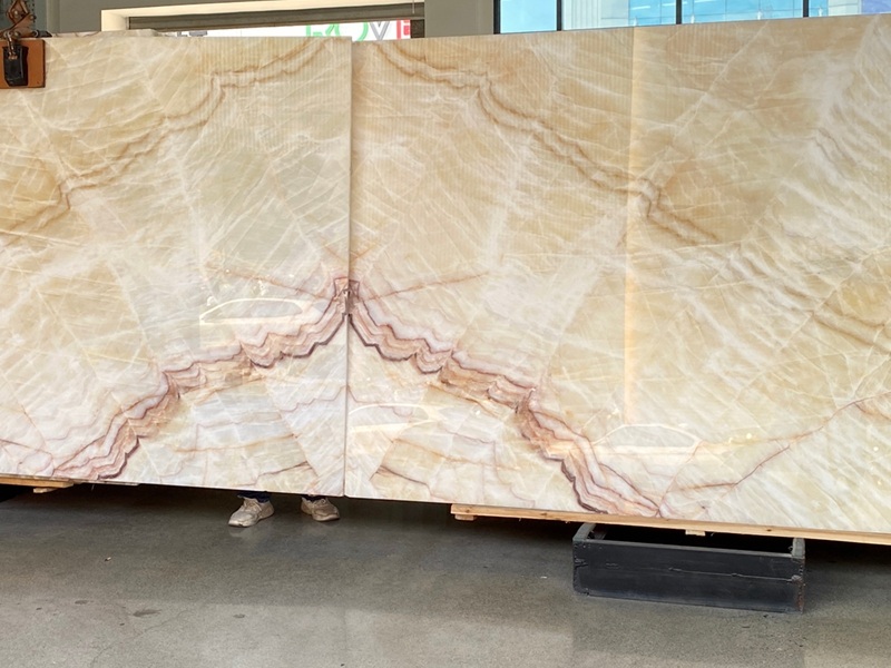 Bookmatched White Onyx Bookmatched White Onyx