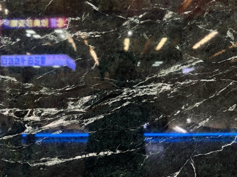 Dark Green Marble with White Veins Dark Green Marble with White Veins