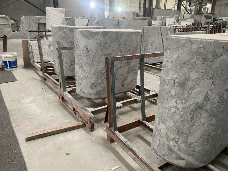 Brazilian Super White Quartzite Kitchen legs Brazilian Super White Quartzite Kitchen legs