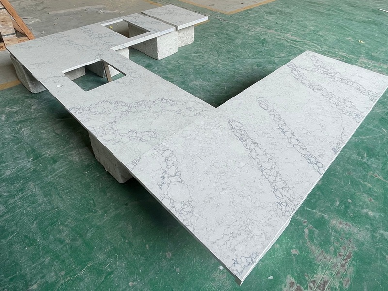 White Veined Quartz Kitchen Countertop White Veined Quartz Kitchen Countertop