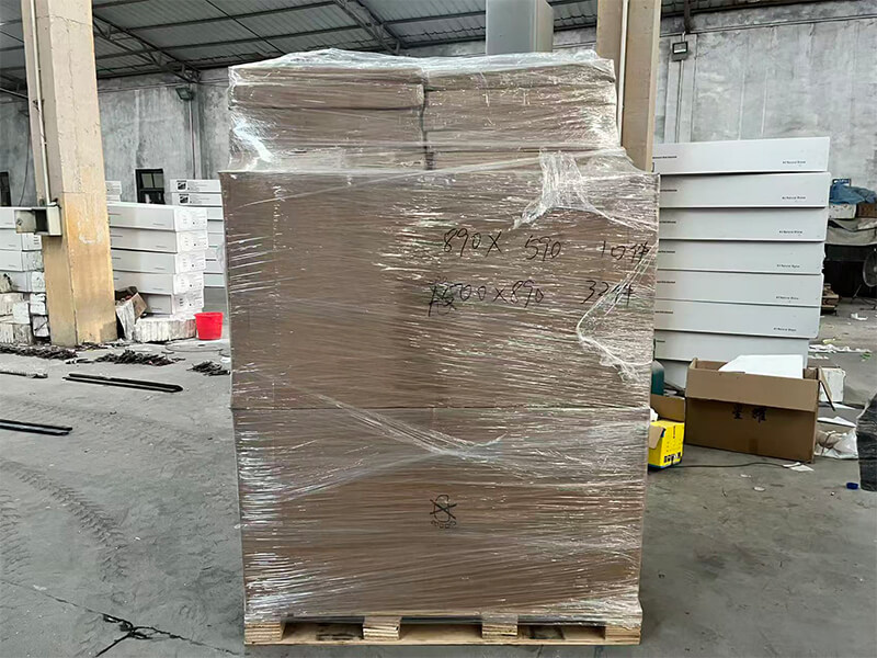 Pure White Velvet Sintered Stone Table Top Packing Pure White Velvet Sintered Stone Table Top Packing