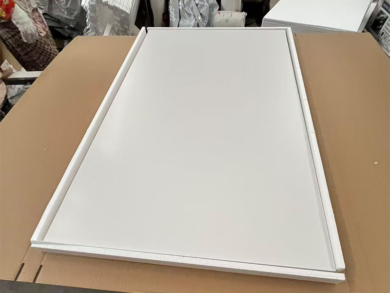 Pure White Velvet Sintered Stone Table Top Packing Pure White Velvet Sintered Stone Table Top Packing