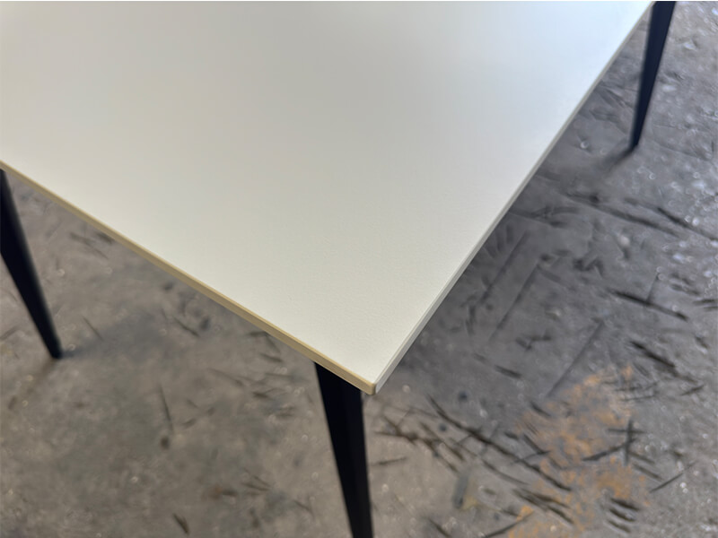 Tabletop Corner Details Tabletop Corner Details