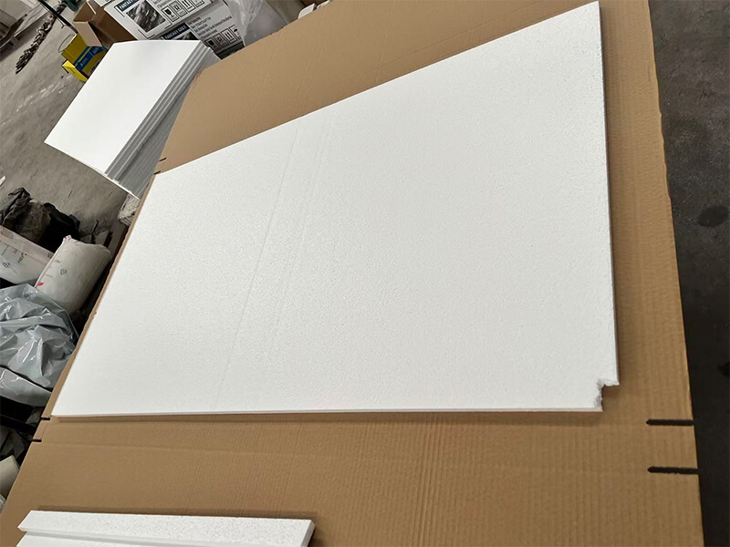 Pure White Velvet Sintered Stone Table Top Packing Pure White Velvet Sintered Stone Table Top Packing