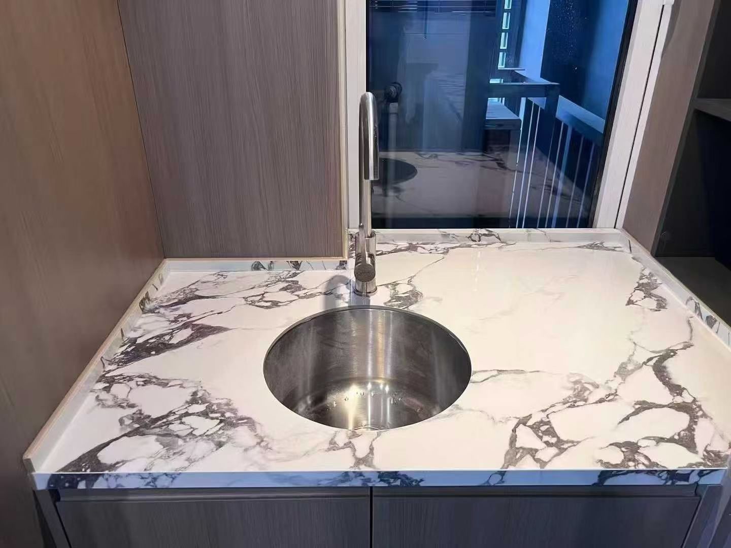 Calacatta Viola Marble Sink Countertop Custom Calacatta Viola marble vanity countertop with round sink cutout