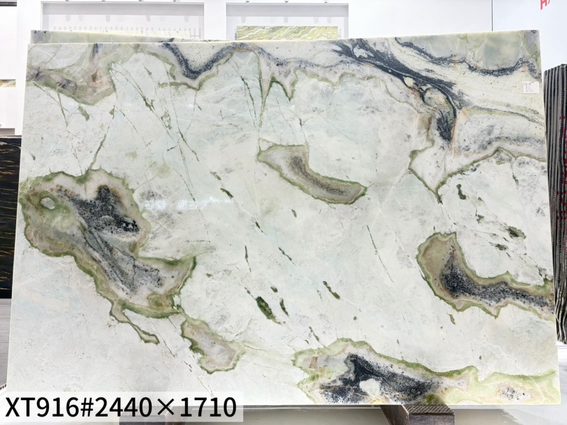 Calacatta Da Vinci Quartzite