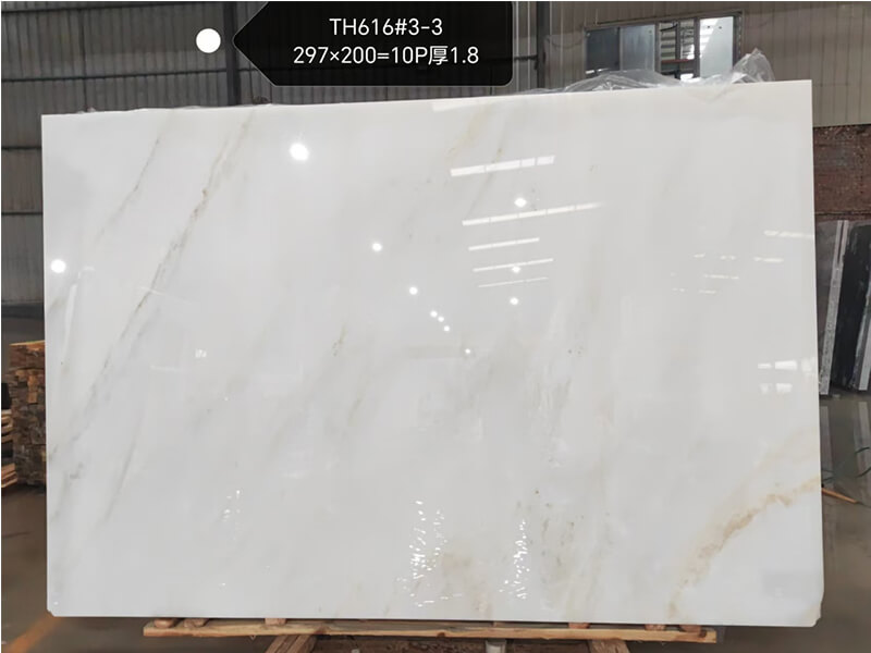 Chinese Calacatta White Marble Slabs Chinese Calacatta White Marble Slabs