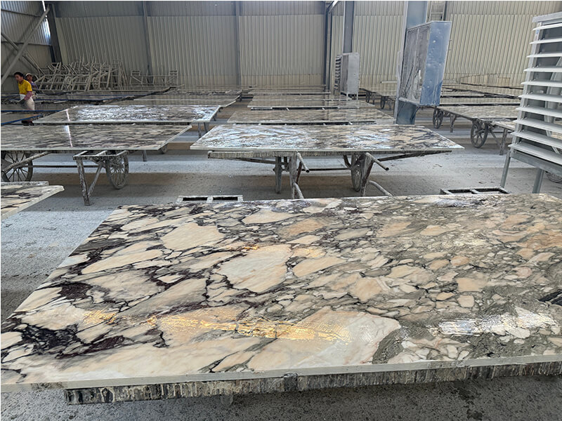 Portugal Calacatta Viola Marble Slab Portugal Calacatta Viola Marble Slab