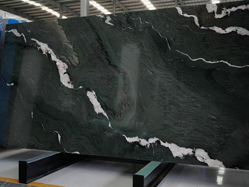 Natural Emerald Summit Quartzite Natural Emerald Summit Quartzite