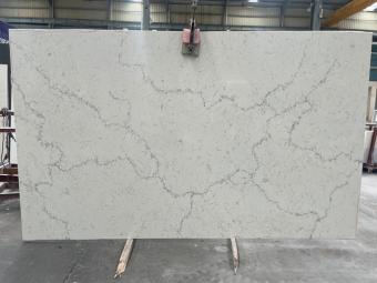 White Attica Quartz Slab, White Quartz for Kitchen Countertops, White Quartz Calacatta Table Tops