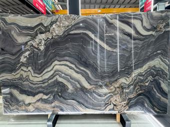 Verde Luana Marble Slabs
