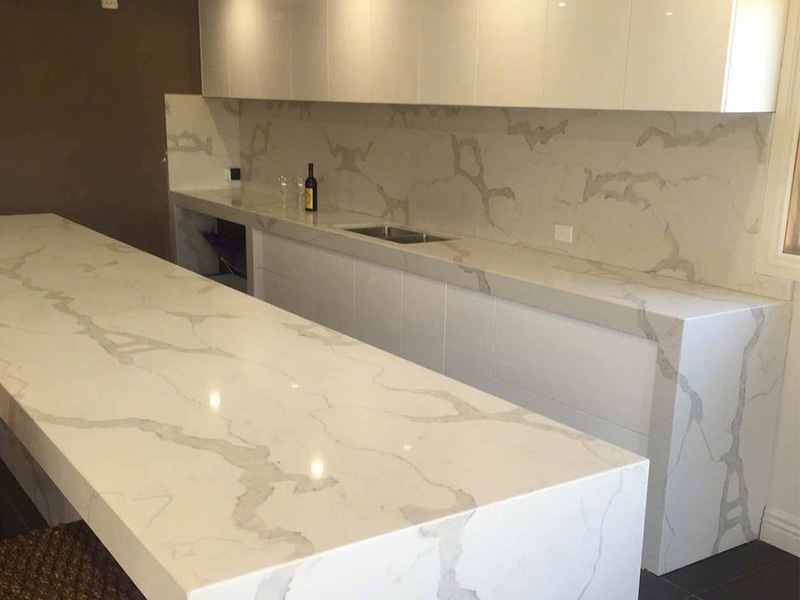 Calacatta Classique Quartz Countertop and Worktop